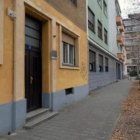 New Studio In The City Center Novi Sad Exterior photo