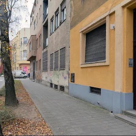 New Studio In The City Center Novi Sad Exterior photo